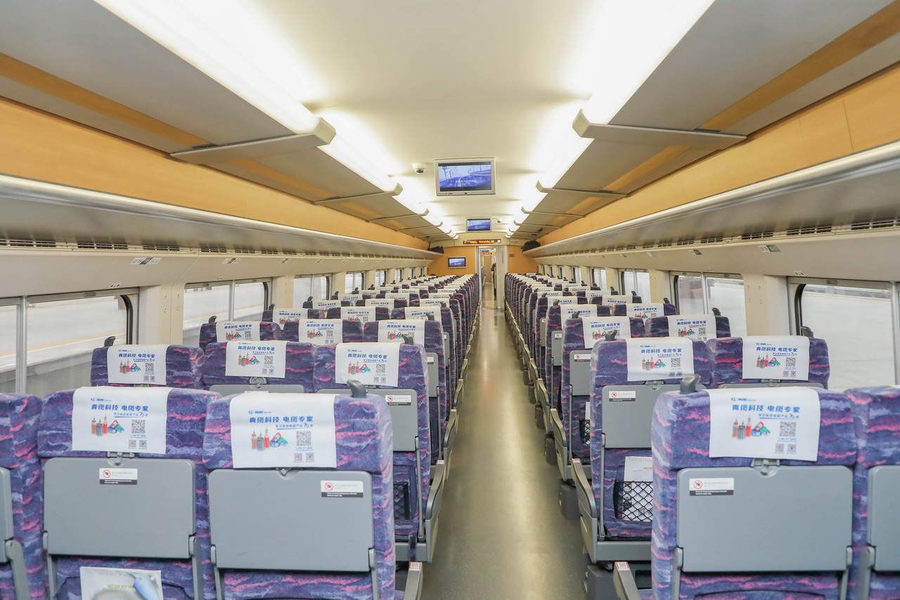 高鐵10月.jpg 高鐵10月.jpg